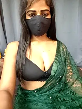 Webcam Model (Misss-julli)  is live.Free join now!