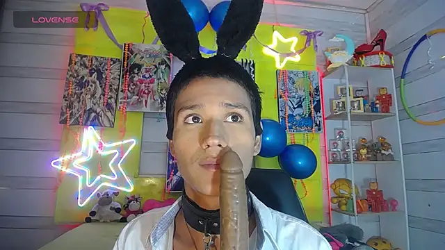 andy_staar (M twink) - see in the anus