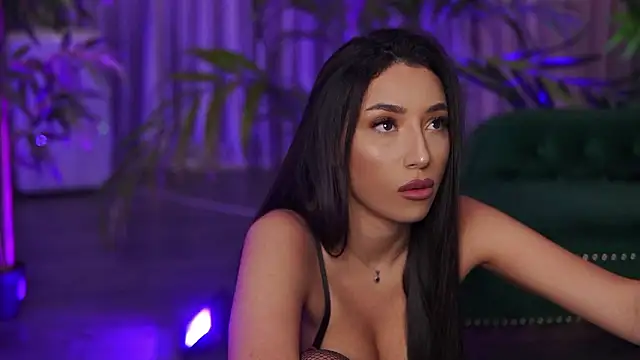 GinaValentinna live sex cam