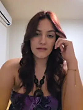 Webcam Model (MiaRides19)  is live.Free join now!