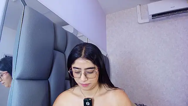 Amy_wats0n live sex cam