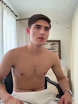 PhilipRich live sex cam