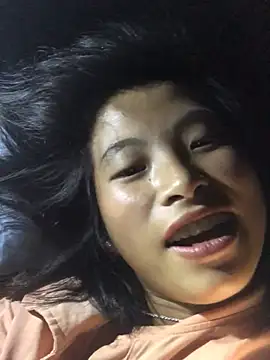 sun-shii - Sun-shii's free webcam - UK Sex Cams