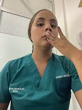 noa_harper- (F young) - Show boobs public +3mlush