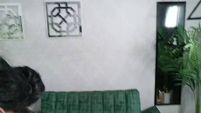 tynna_69 (F young) - deeptroath