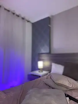 miilablake - MiilaBlake's free webcam - UK Sex Cams