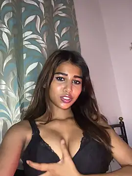 strip_glow - STRIP_GLOW's free webcam - UK Sex Cams