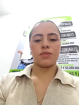 aleja__22 - ALEJA__22's free webcam - UK Sex Cams