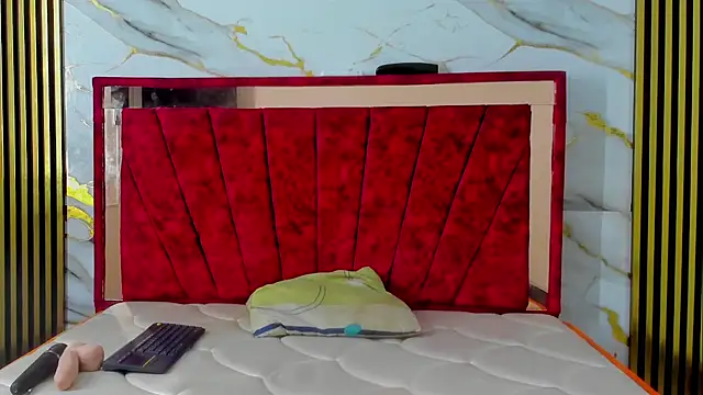 ariel_hots - Ariel_hots's free webcam - UK Sex Cams