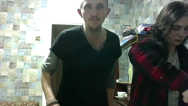 twolatte1520 - Twolatte1520's free webcam - UK Sex Cams