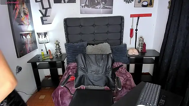 LunarisSmith live sex cam