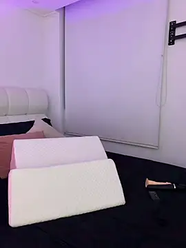 dj_scarlettmorreti - Dj_scarlettmorreti's free webcam - UK Sex Cams