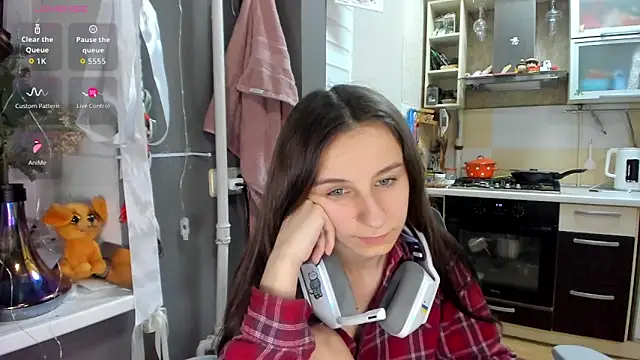 _Nika_Kik live sex cam