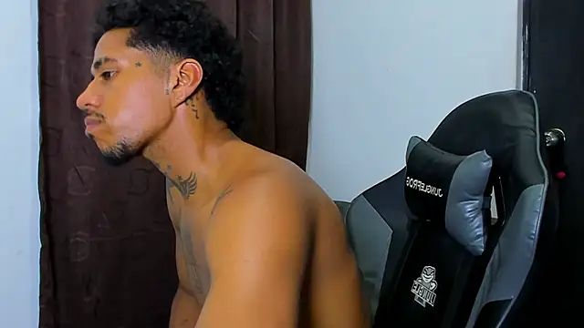 violet_and_myers - Violet_and_myers's free webcam - UK Sex Cams