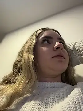 imlindapink live cam profile