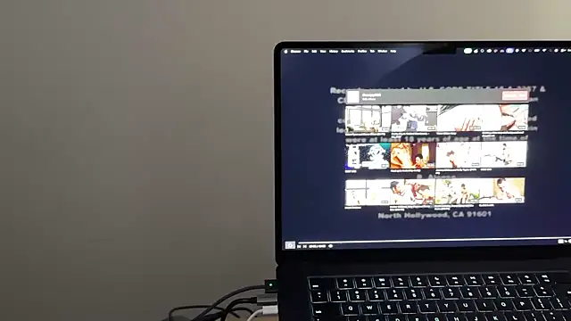 adelaide2026 - Adelaide2026's free webcam - UK Sex Cams