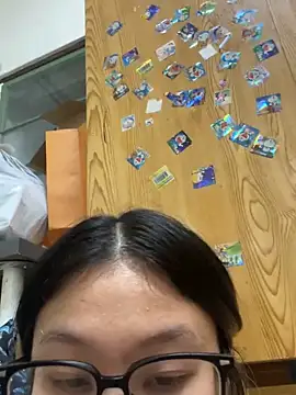 美女abella1116在线直播