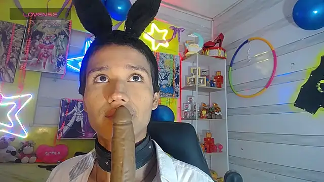 andy_staar (M twink) - see in the anus