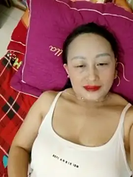 jolie_sexy - Jolie_sexy's free webcam - UK Sex Cams