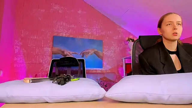 jennifergraces - JenniferGraces's free webcam - UK Sex Cams