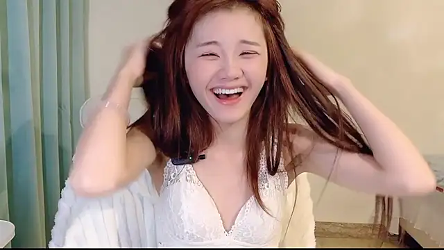 美女Ximei-O在线直播