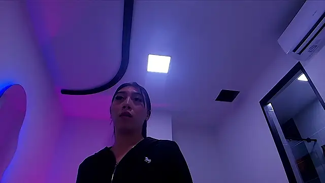 emyli_sam - Emyli_sam's free webcam - UK Sex Cams