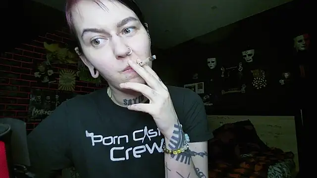 moorderxdoll - MoorderxDoll's free webcam - UK Sex Cams