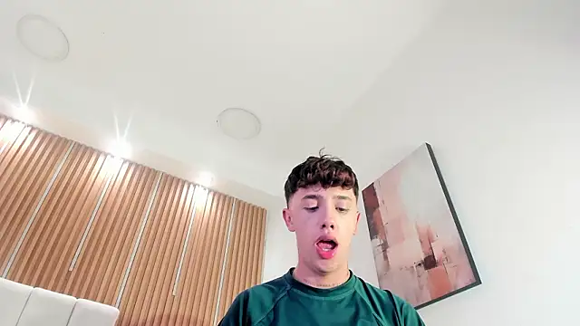 tomy_rox (M young) - pants off