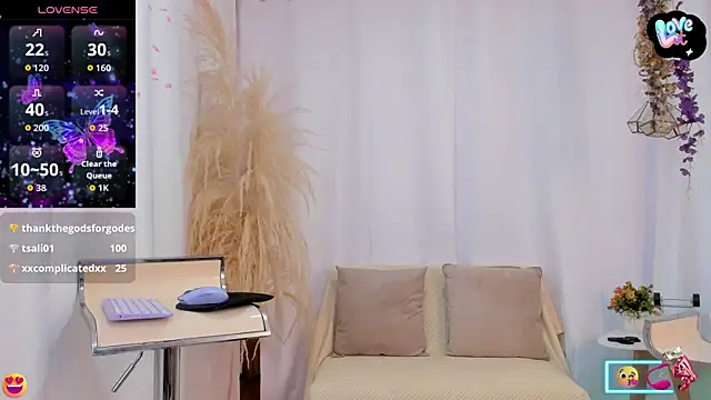 helena-fits - Helena-Fits's free webcam - UK Sex Cams