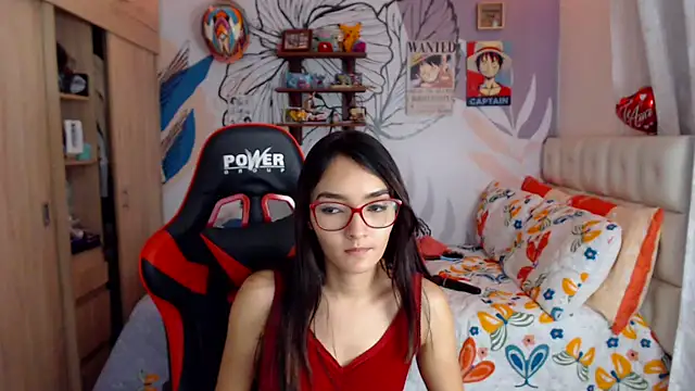 LinzyBaner live sex cam