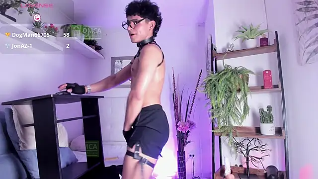 jhonny-blake (M young) - FLEX BICEPS 💪🏻😈🔥