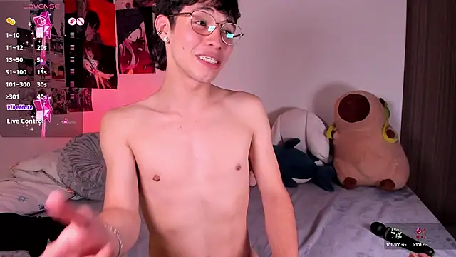 angel_bless19 (M twink) - my cock is hard🍆