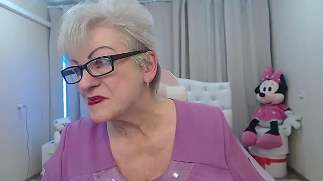 kaylesmoll - KayleSmoll's free webcam - UK Sex Cams