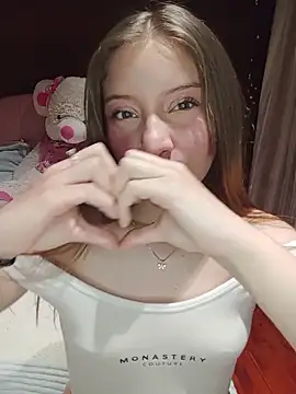 mimisoftie - MimiSoftie's free webcam - UK Sex Cams