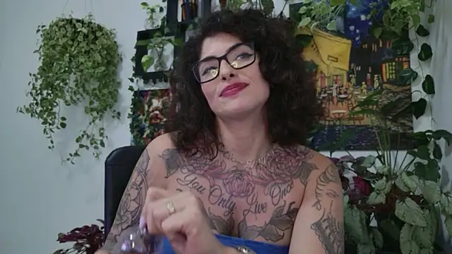 TaliMajesty live sex cam