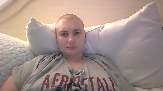 emily33333 (F milf) - send good vibes