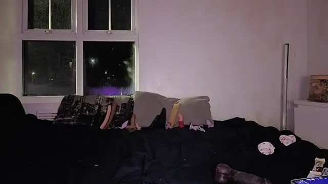 ENGLISHEMILY_69 live sex cam