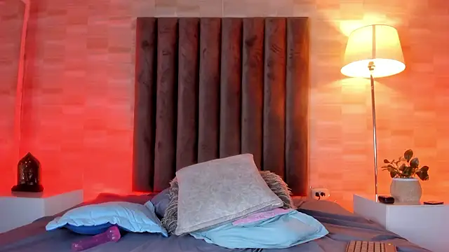 Isaac_Grey live sex cam