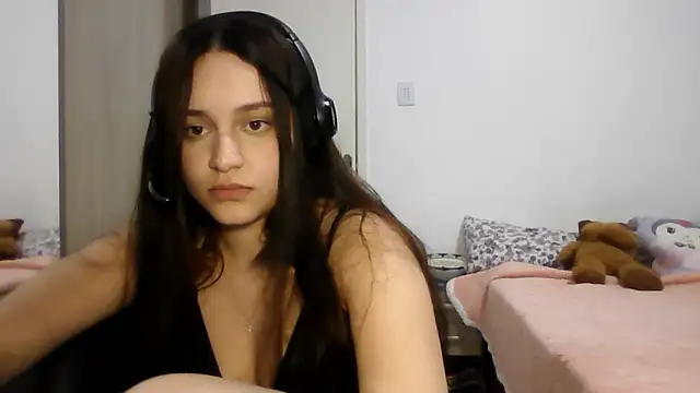 willowlk - Willowlk's free webcam - UK Sex Cams