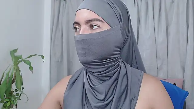 jade_nassar (F young) - Finger game at the pussy