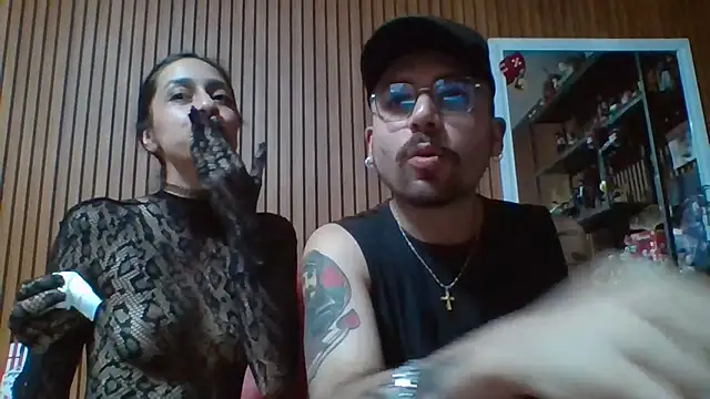 Karamel444 live sex cam