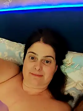 marchigiana - Marchigiana's free webcam - UK Sex Cams