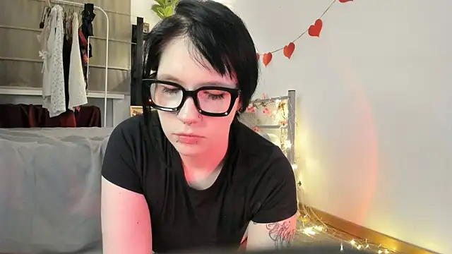 aurashift - AuraShift's free webcam - UK Sex Cams