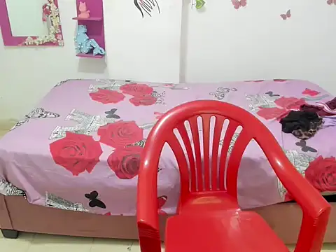 sofi_lan11 - Sofi_lan11's free webcam - UK Sex Cams