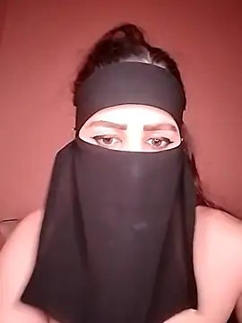 miss_dou3ae (F milf) - سيارة