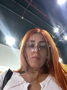 Alis_xxx live sex cam