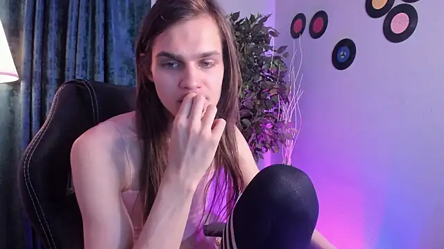 willfobos (T young) - Welcome here Will!