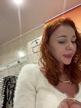 Webcam Model (Haze24Red)  is live.Free join now!