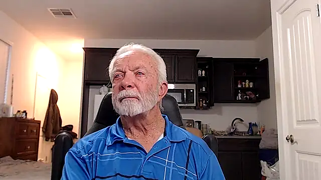 rockpoint69 - Rockpoint69's free webcam - UK Sex Cams