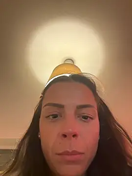 Webcam Model (SweetLillySugar)  is live.Free join now!